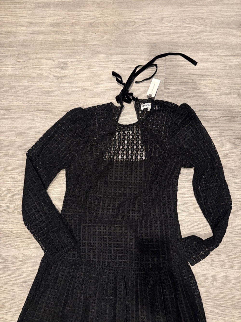 Black Long-Sleeve Crochet Midi Dress with Tie Necky - Picture 5 of 12